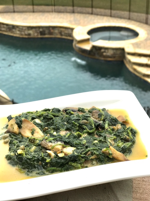 Spinach with Mushrooms and Capers in Coconut Milk Gravy